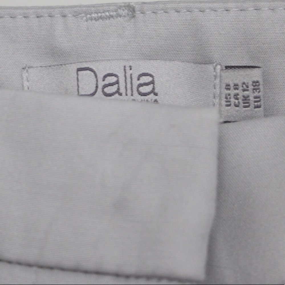 Gray skinny pixie pants - Picture 2 of 3
